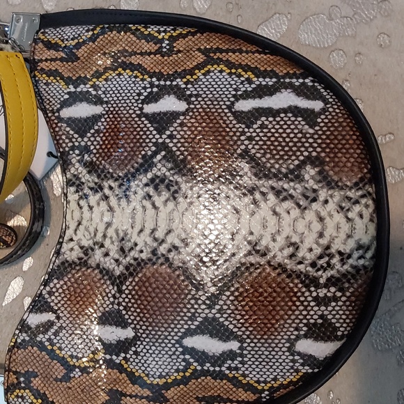 NWT Snakeskin print Calvin Klein Satchel - Picture 2 of 6